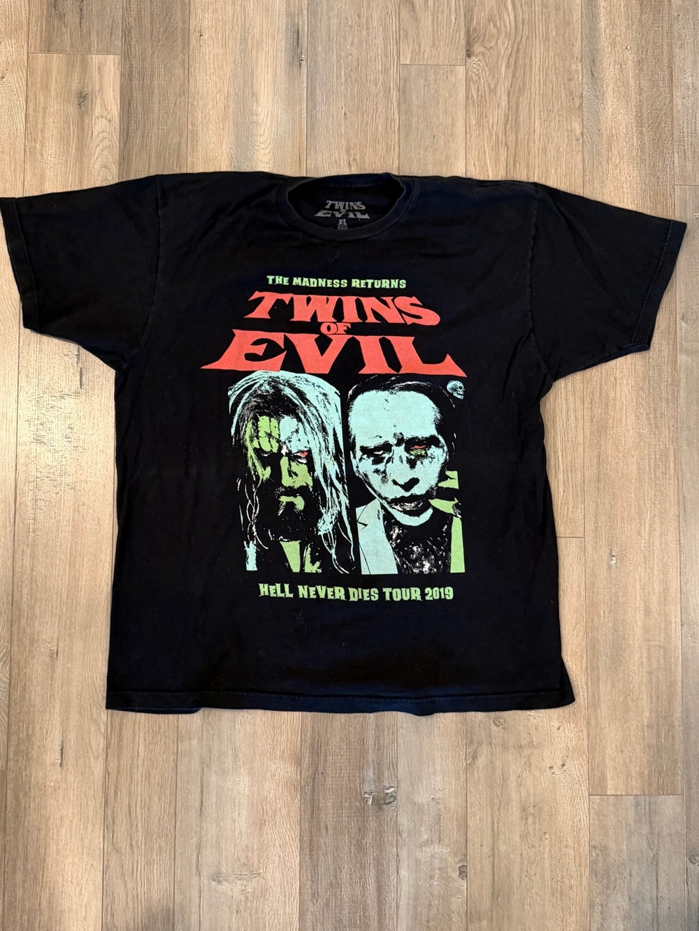 Twins of Evil Black Graphic Tour T‑Shirt - Men's Short Sleeve